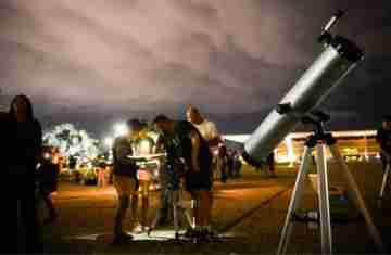  Cometa que passará perto da Terra poderá ser visto no Brasil 